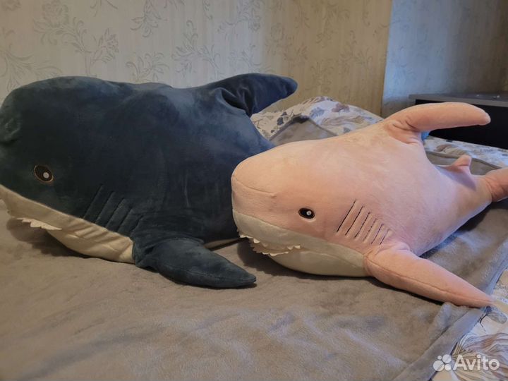 Игрушка акула