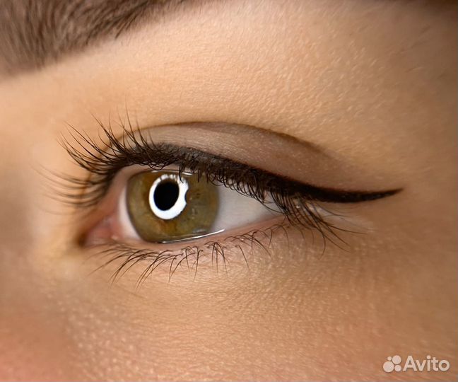 Перманентный макияж бровей губ и век татуаж