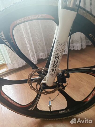 Велосипед BMW X6