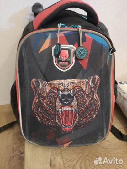 Школьный рюкзак