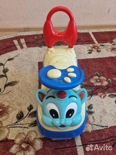 Машинка каталка толокар детская