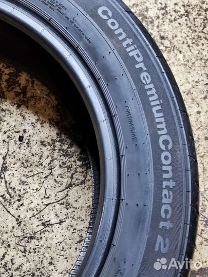Continental ContiPremiumContact 2 215/55 R17 94V