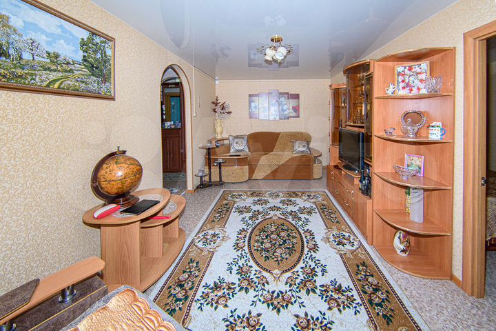 2-к. квартира, 43 м², 4/4 эт.