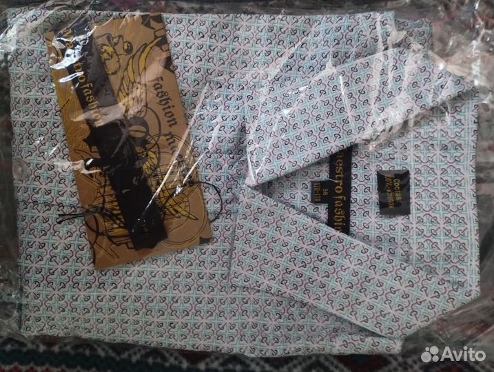 Продам рубашку подростковую