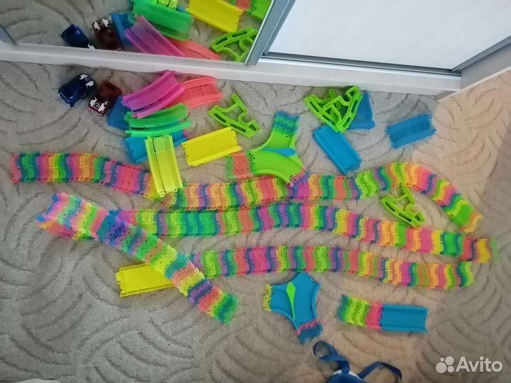 Гоночная трасса с машиной