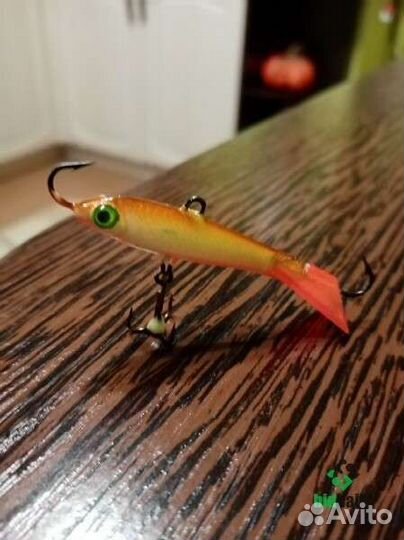 Балансир Купер 50mm 9.7g. Цвета в ассортименте