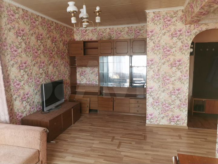 1-к. квартира, 35 м², 1/5 эт.