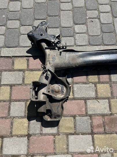 Задняя балка Renault Megane 3