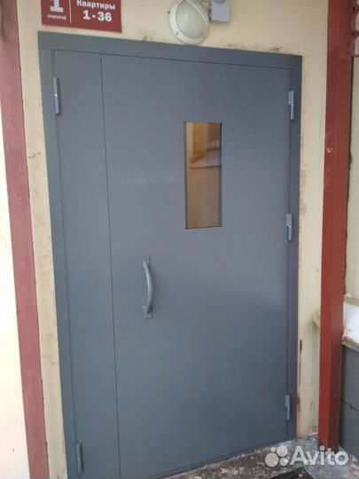 Дверь входная, техническая