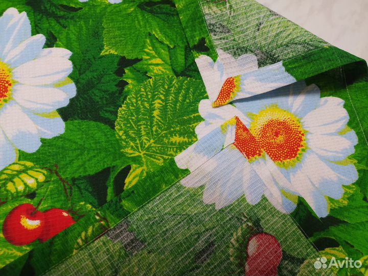 Дорожка-скатерть на стол. ручная работа (новая)