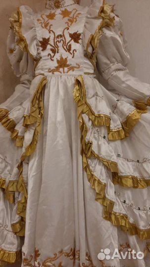 Платье для девочки карнавальное