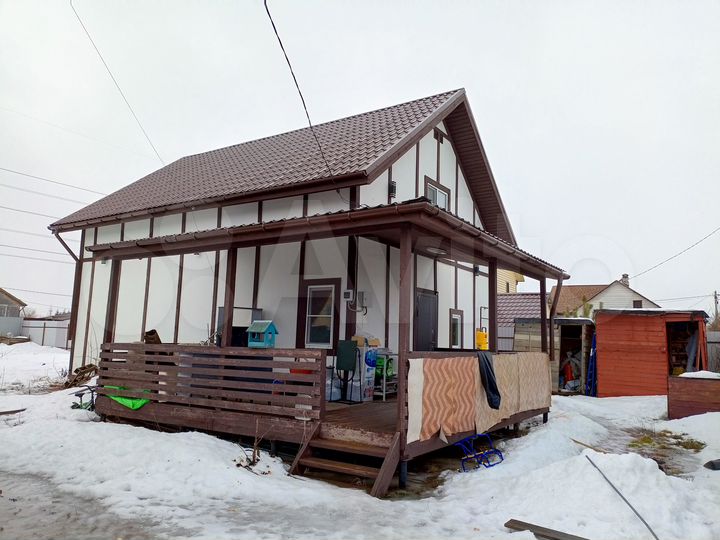 Дом 139,8 м² на участке 10 сот.