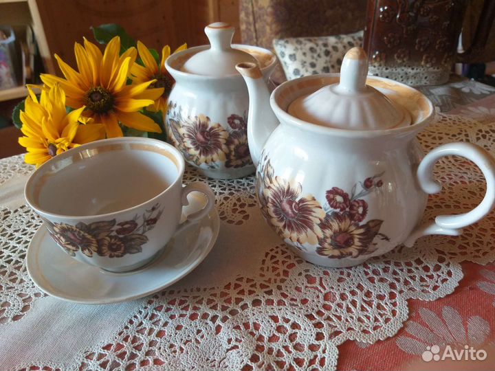 Чайный набор, вторая чайная пара в подарок