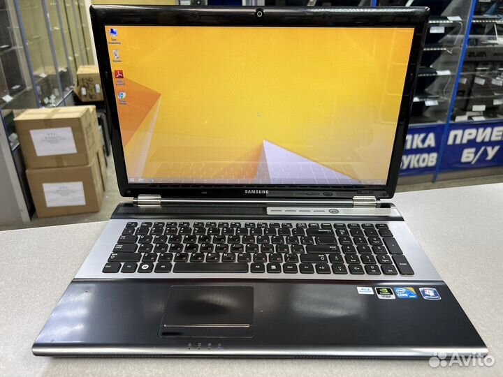 Ноутбук Samsung RF710 i5/4Gb/SSD120/HDD640/GF330