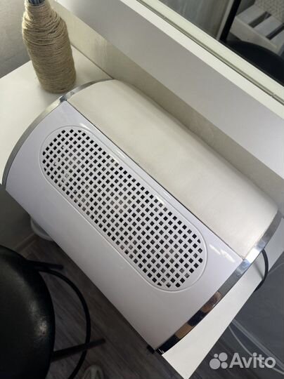 Пылесос для маникюра