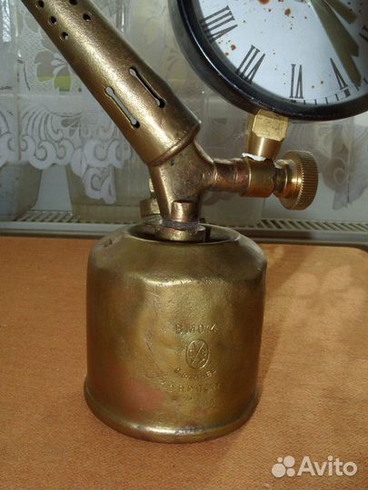 Часы в стиле Лофт