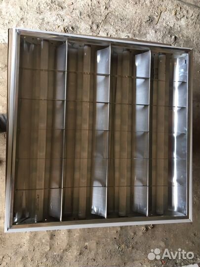 Светильник потолочный