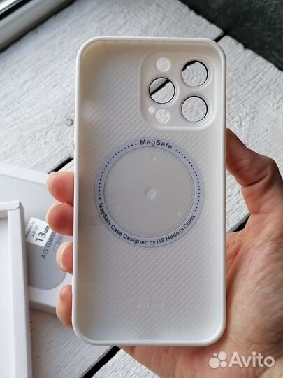 Чехол на iPhone 13 Pro