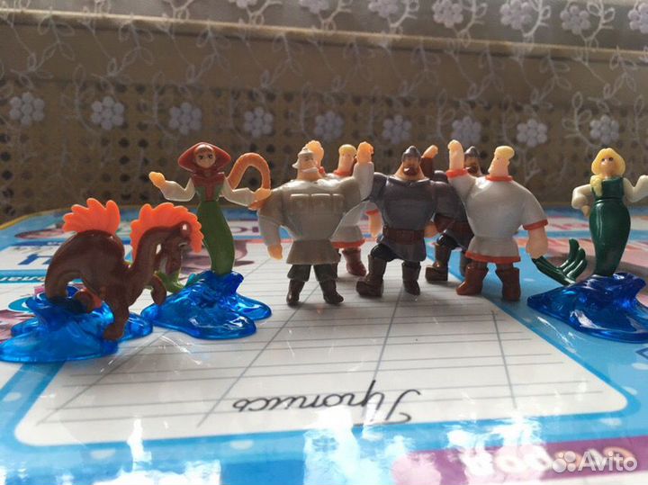 Коллекционные игрушки из киндер-сюрпризов