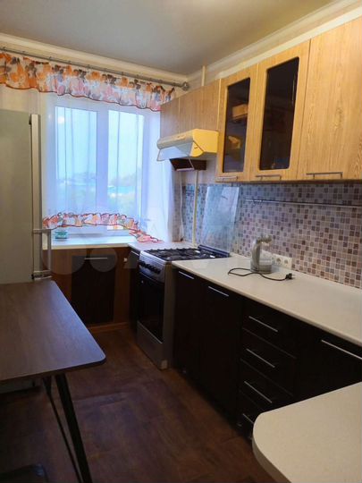 2-к. квартира, 57 м², 3/5 эт.