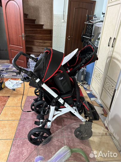 Коляска детская инвалидная