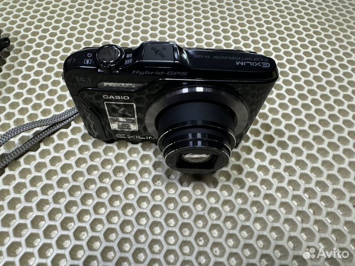 Фотоаппарат casio Exilim Hi-Zoom EX-H20G, GPS