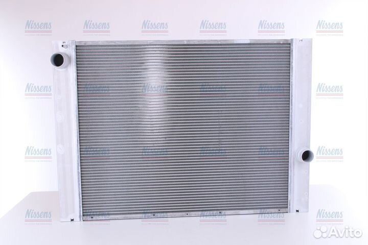 Радиатор двигателя BMW 5 E60-E61 (03) 525 i