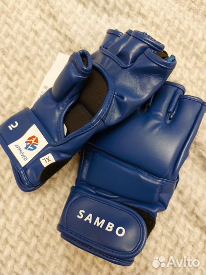 Перчатки для боевого самбо