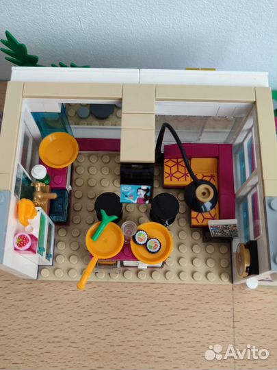 Конструктор lego Friends 41135 Дом поп-звезды Ливи