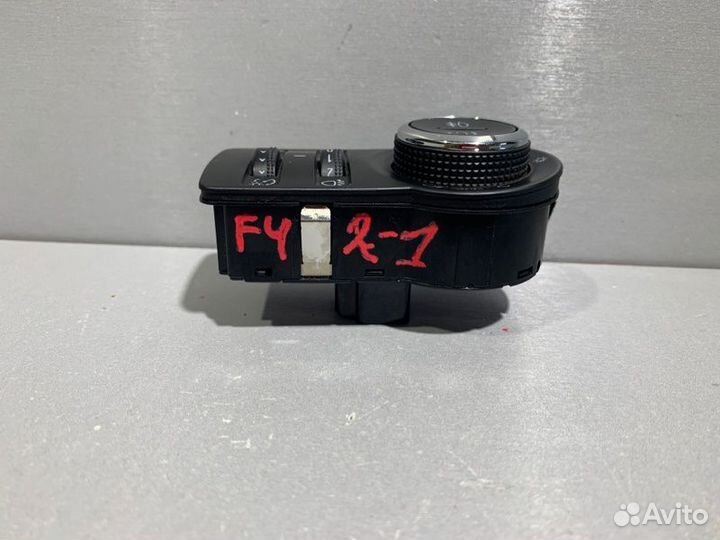 Переключатель света Chevrolet Orlando F18D4 2014