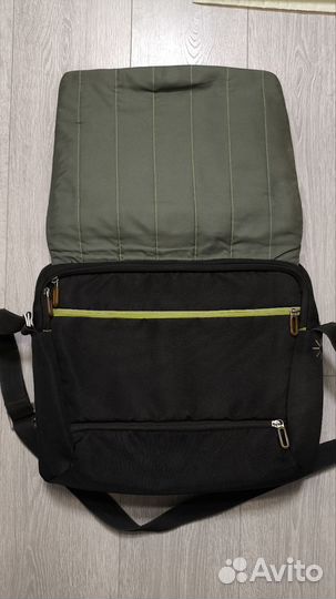 Сумка для ноутбука 17' Case Logic