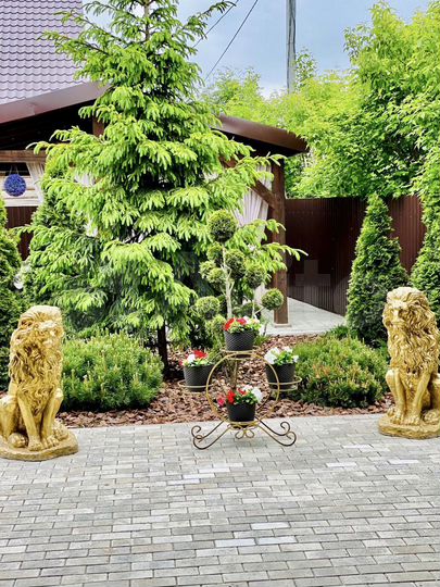 Коттедж 187 м² на участке 8 сот.