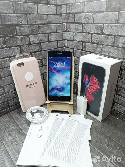 iPhone 6S, 64 ГБ