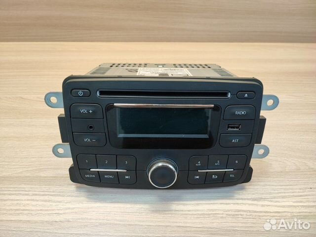 Магнитола штатная Renault Duster