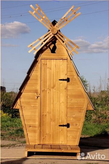 Дачный туалет с установкой TOP229