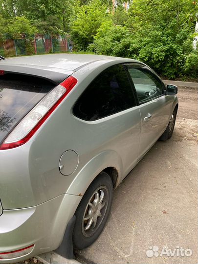 Ford Focus 1.4 МТ, 2009, 207 000 км