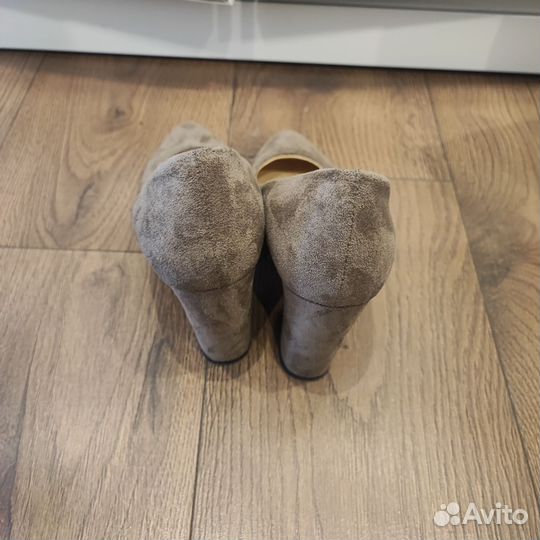 Stuart weitzman туфли 38