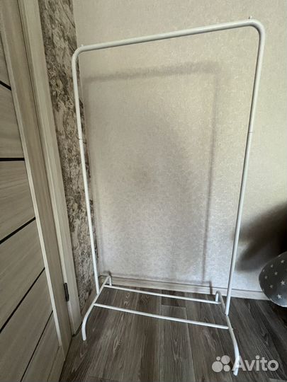 Вешалка напольная рейл