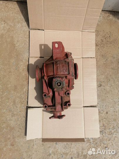 Редуктор заднего моста BMW 12243301800 GTS