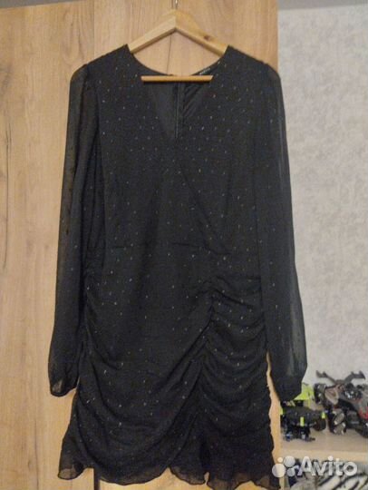 Платье вечернее