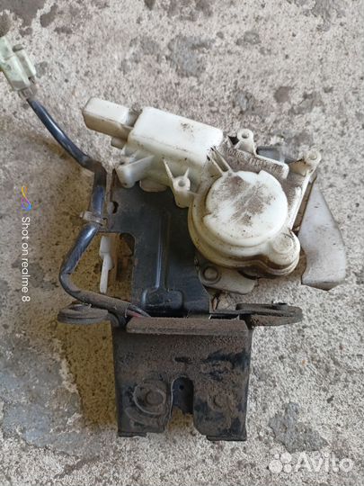 Замок багажника мазда 6 GG