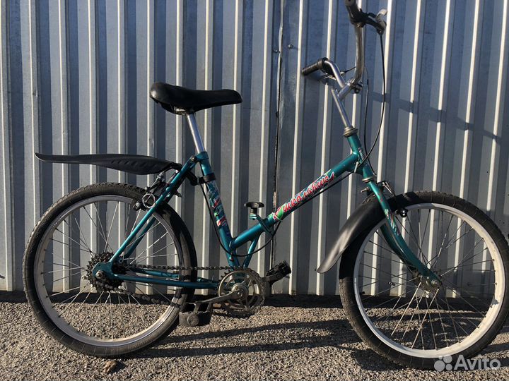 Велосипед школьник в хорошем состоянии