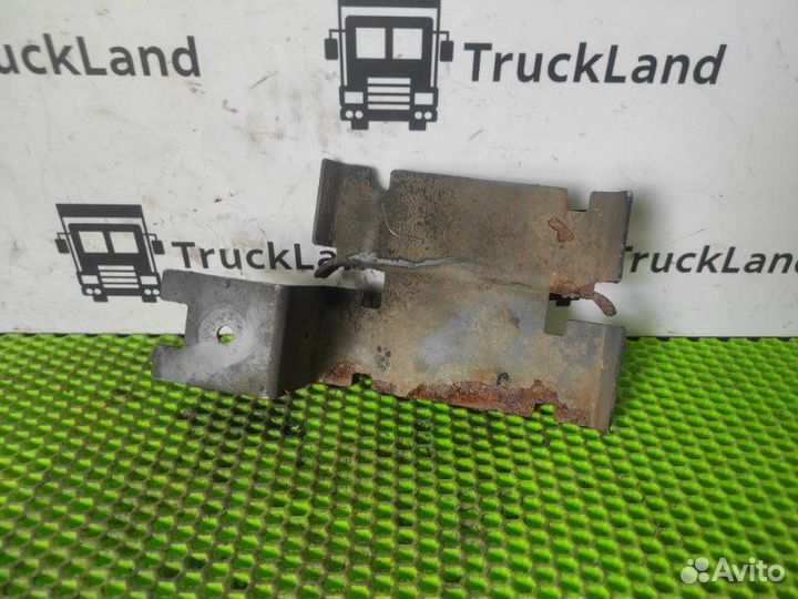 Кронштейн проводки шасси левый Daf Xf 106