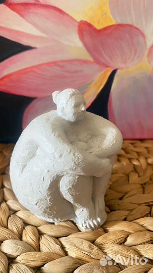 Декор фигурка из бетона Девушка