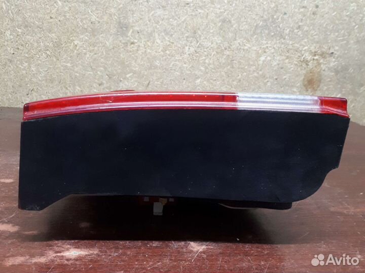 Задний правый фонарь фольксваген пассат б5