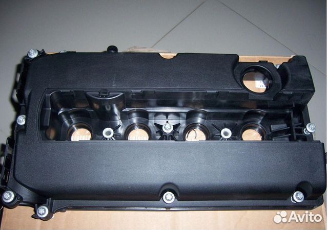 Крышка клапанов на двигатель F14D4