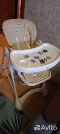 Детский стульчик для кормления