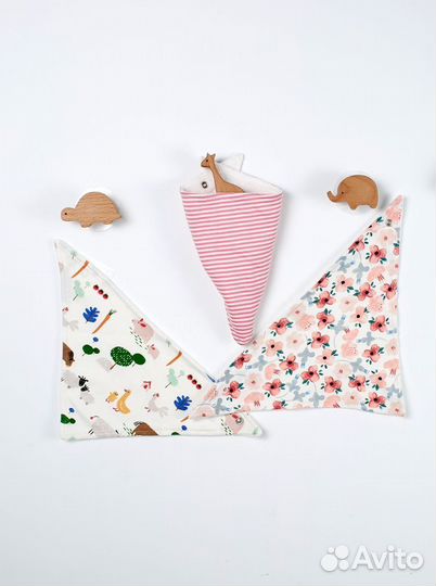 Слюнявчик для девочки. Опт. Massimodutti и другие