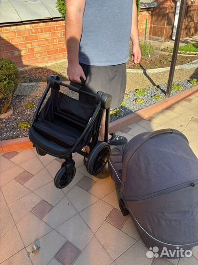 Детская коляска Carrello Epica 2в1