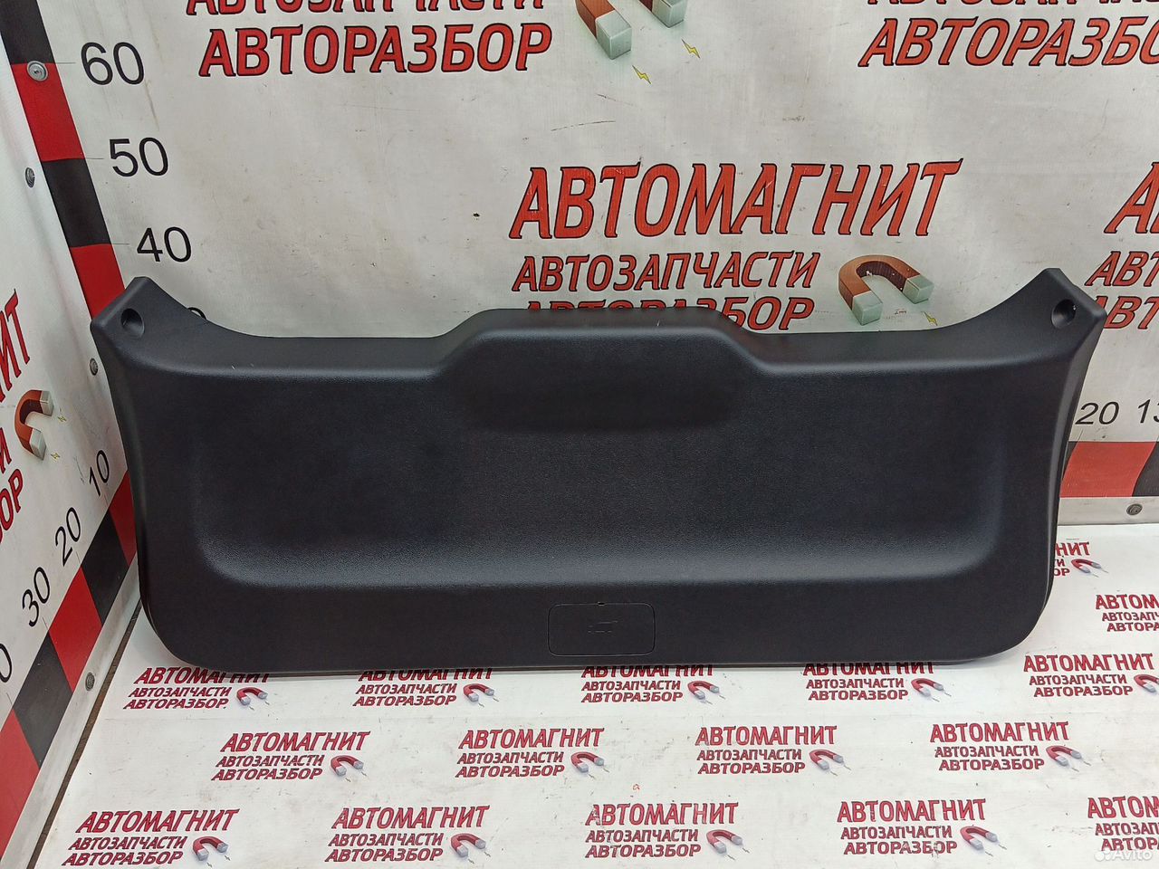Обшивка крышки багажника Haval Jolion